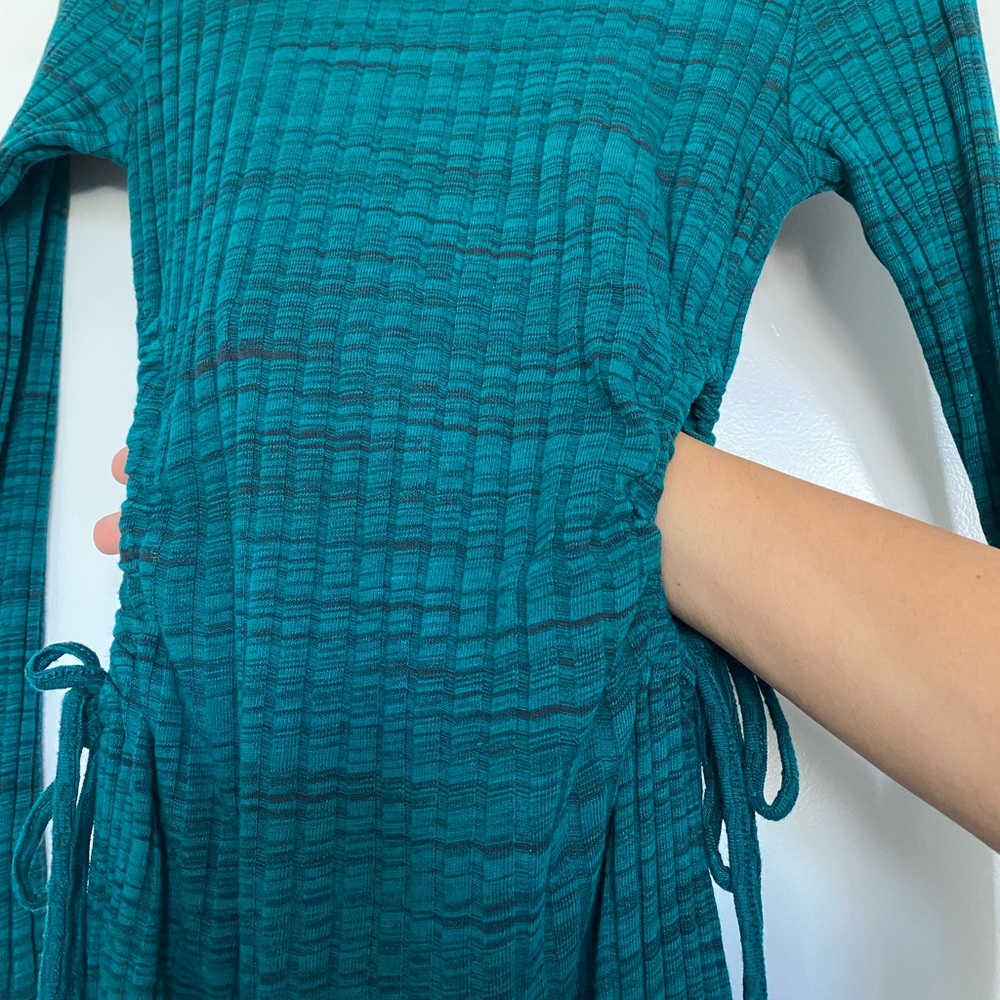 ZARA GREEN DRESS 👗 - Picture 2 of 10